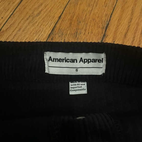 American Apparel Black Corduroy Mini Skirt in Size S - Picture 2 of 3